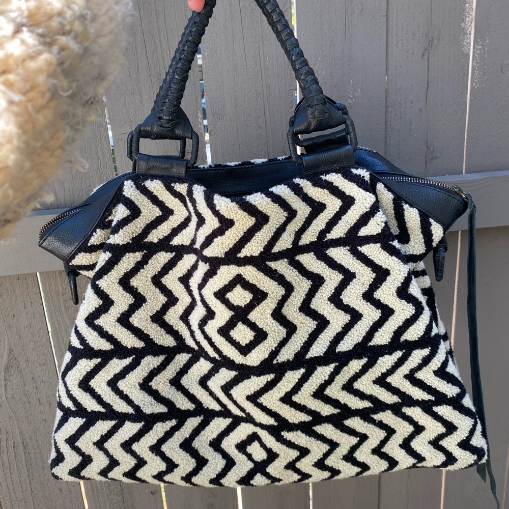 CLEOBELLA Small Layla Weekender Bag
